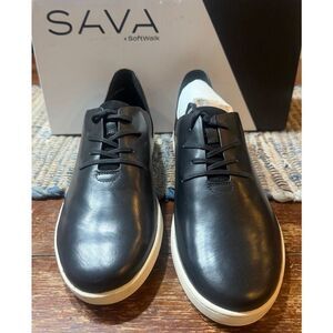 Sava Neve Sneaker Size 9.5
